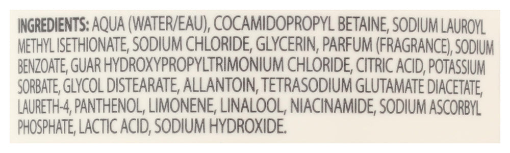 Baylis & Harding Vitamin C Cleanse Glow palm-lather demonstrates rich foam for easy cleansing