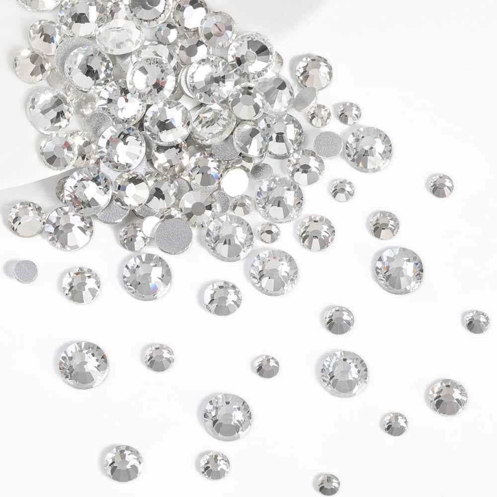 Beadsland flatback crystals show high-quality glass sparkle and clarity