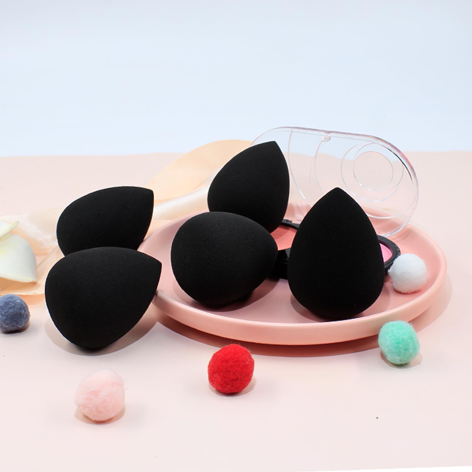 BEAKEY 5-piece set enables professional-like blending.