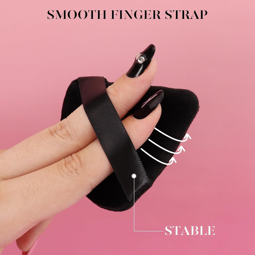 BEAKEY triangle puff pointed tip enables precise application in tight areas