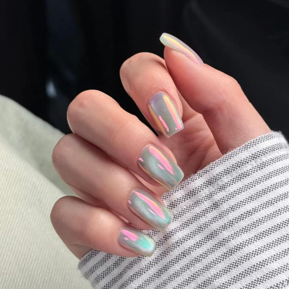 BEAUTNICE color-shifting acrylic powder for built-in drama on nails
