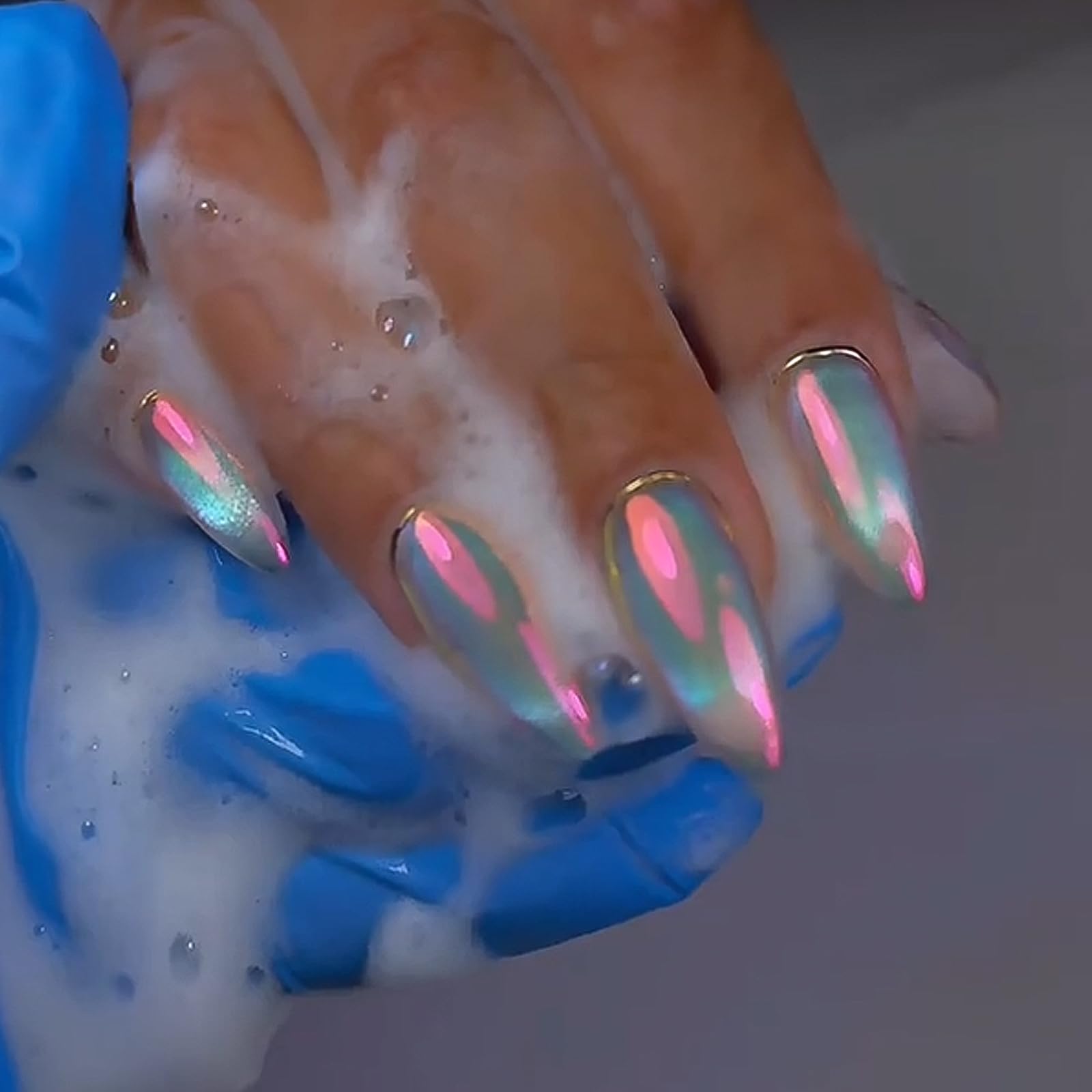 BEAUTNICE subtle sparkle on natural nails with clear base
