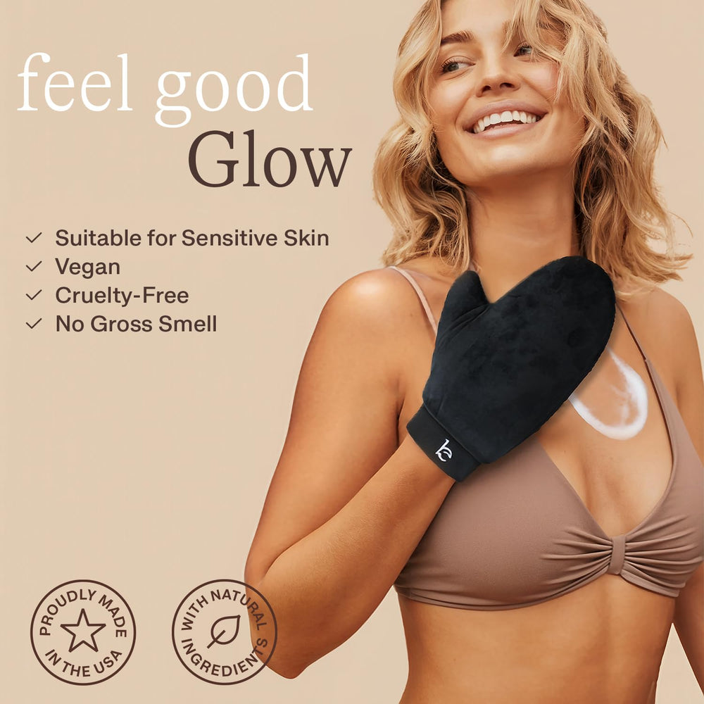 Beauty by Earth Self Tanner Kit box with mitt included for complete usage.