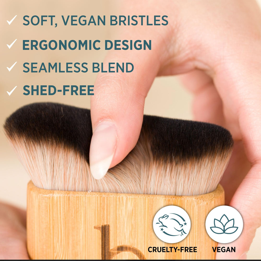 Beauty by Earth vegan bristles deliver gentle blending for seamless coverage.