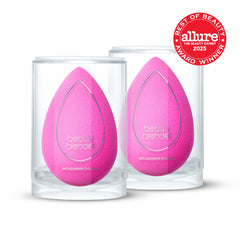 Beautyblender Original Pink sponges dry, ready for precise contour and quick blend.