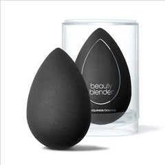 Beautyblender Pro large rounded surface for fast coverage