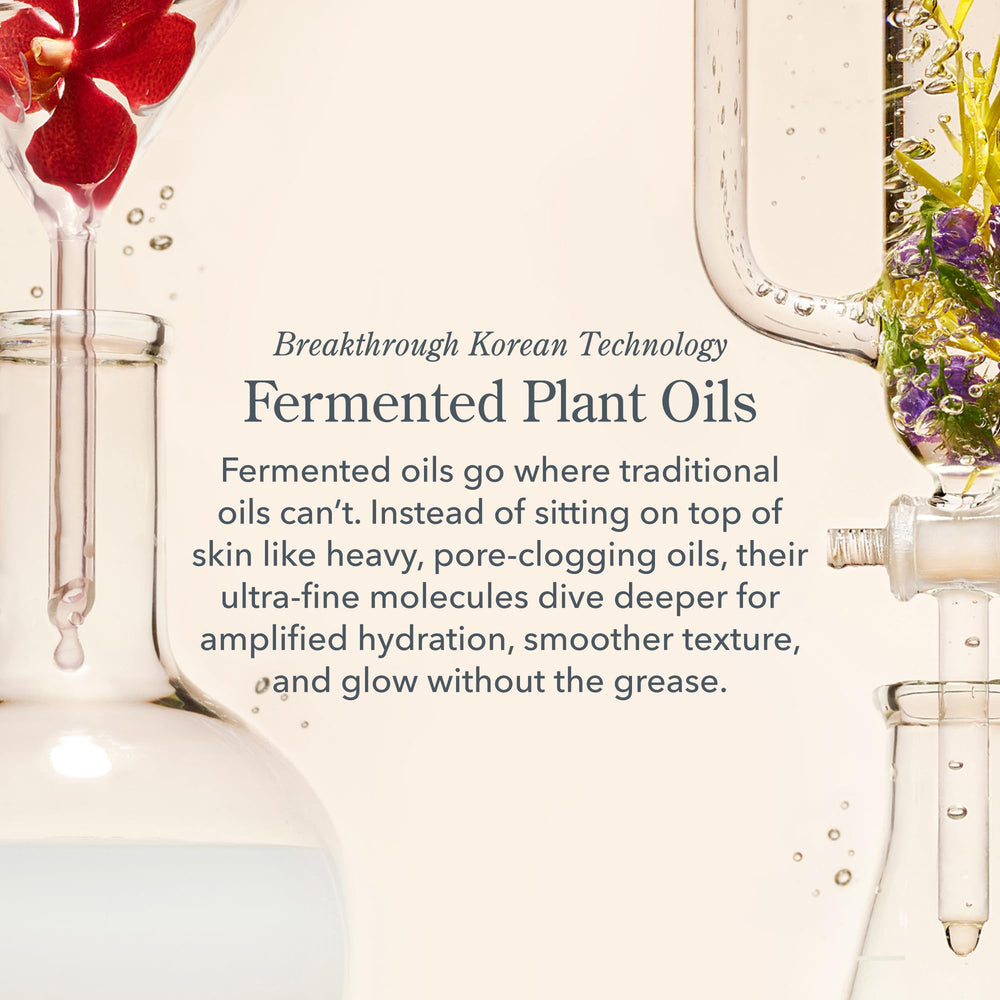 Evening routine scene with moisturizer for barrier support and hydration.