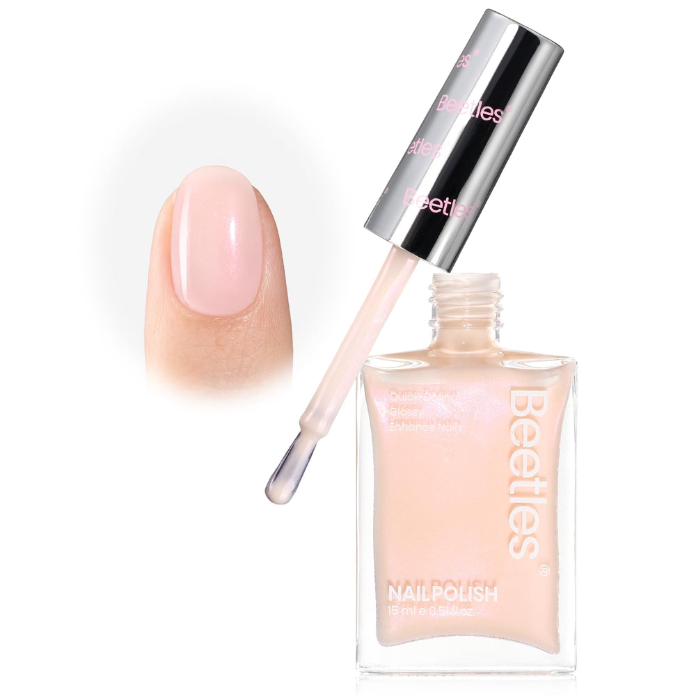 Beetles corrector-uñas 2 en 1 ofrece cobertura natural.