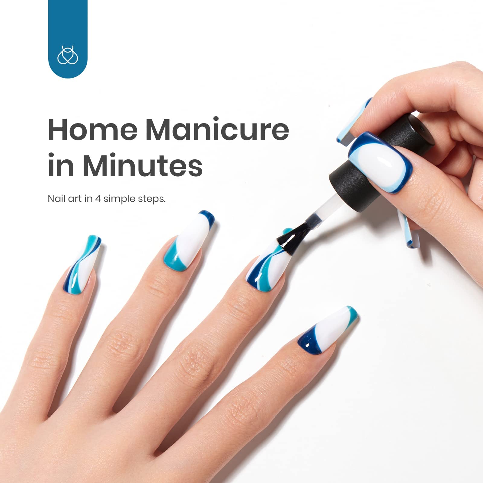 Beetles Gel Polish acabado brillante en tono azul para look elegante.