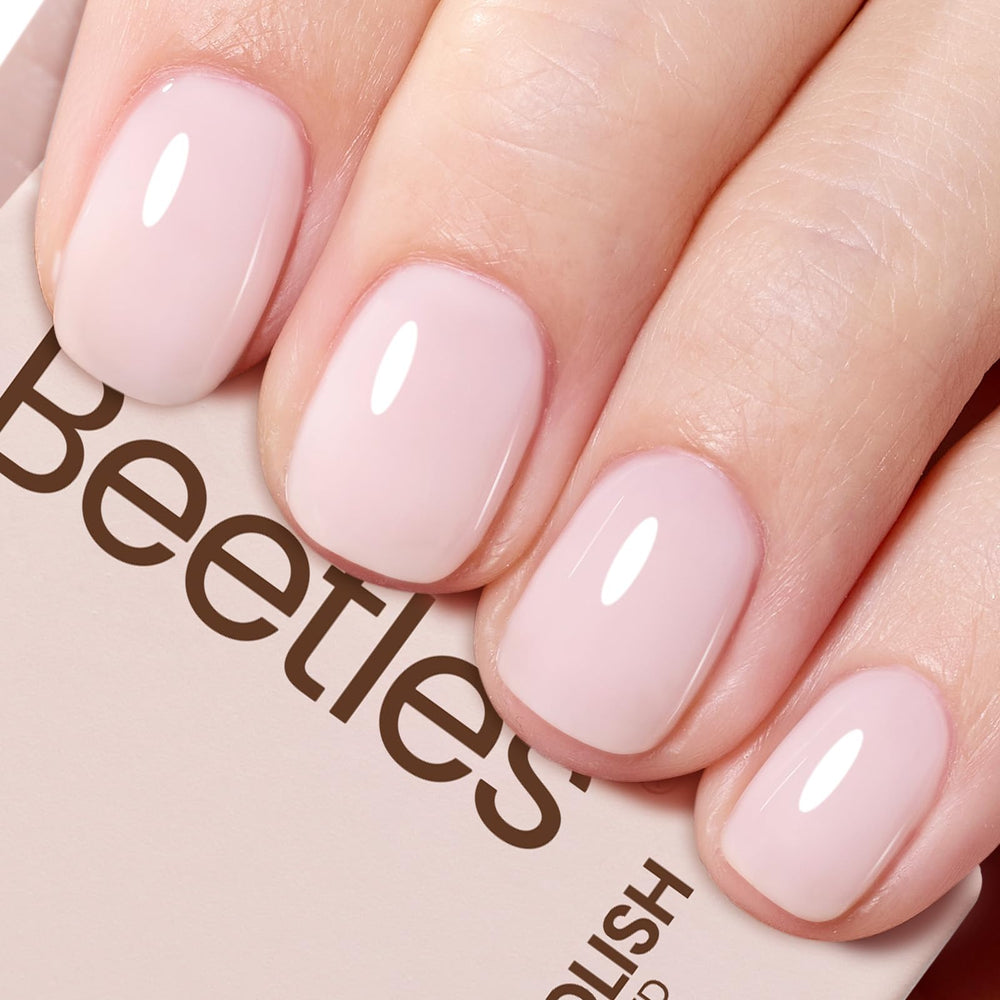 Beetles rosado lechoso en botella, tono translúcido para un look natural diario