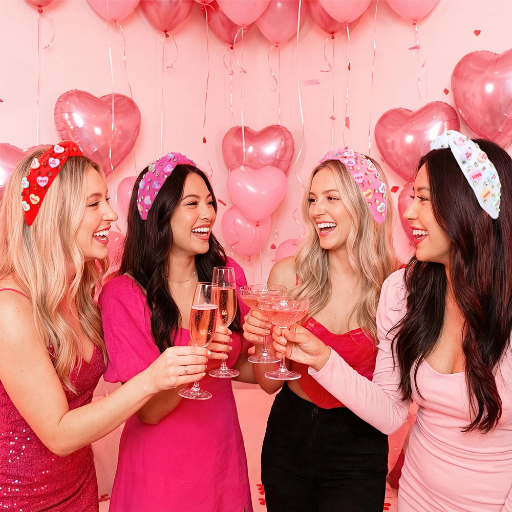 BEFIVECOK 3D heart pendants add whimsy to any Valentine ensemble