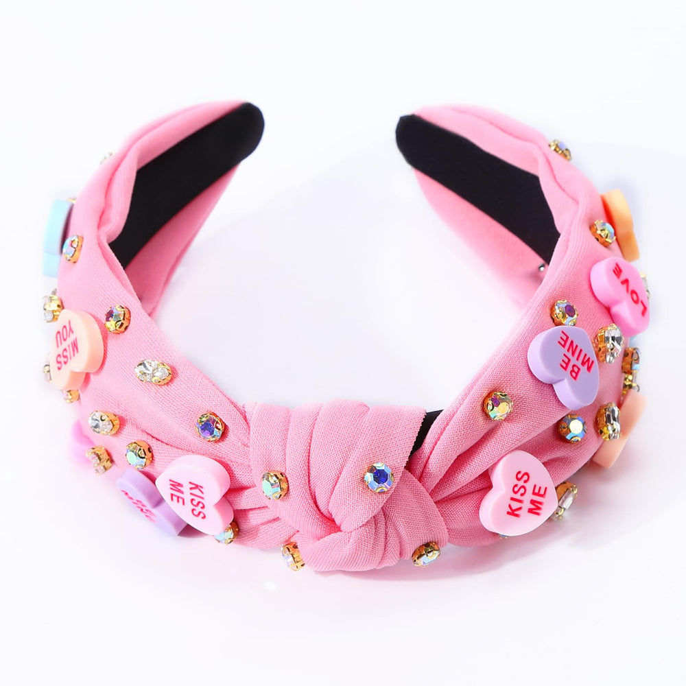 Diadema BEFIVECOK ideal para combinar con diferentes outfits.