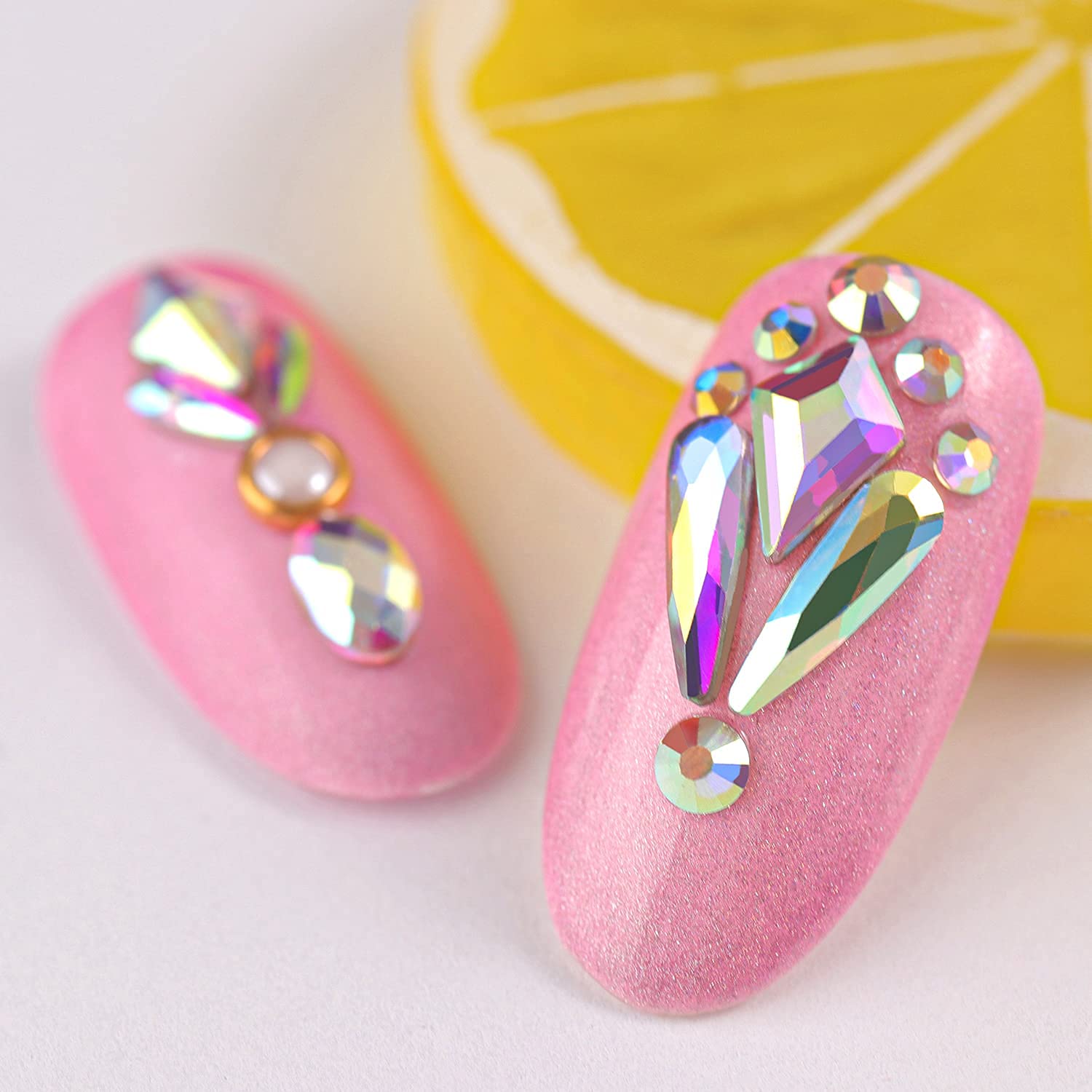 BELLEBOOST crystal nail art kit enables stylish DIY designs.