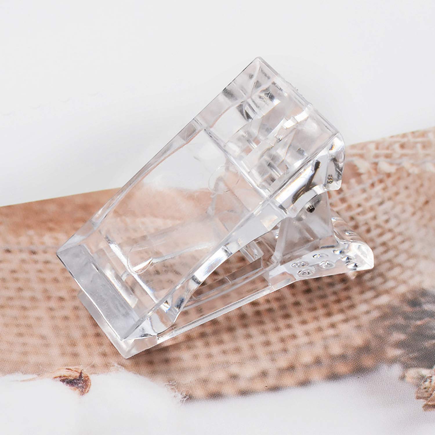 Medidas de clips de 3,5 cm por 3 cm para dedos compatibles.
