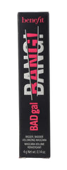 Benefit BADgal Bang Mascara mini, aplicación desde raíz para un look definido.