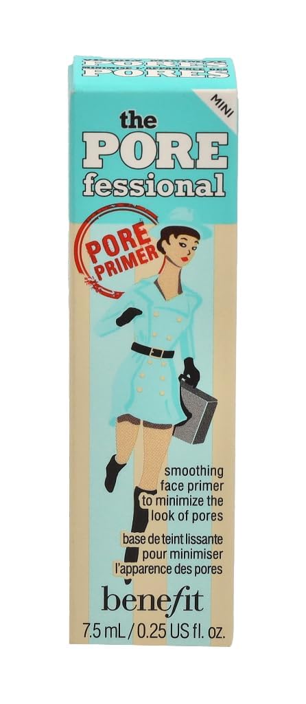 Aplicación suave con dedo de POREfessional Pro Balm para acabado natural