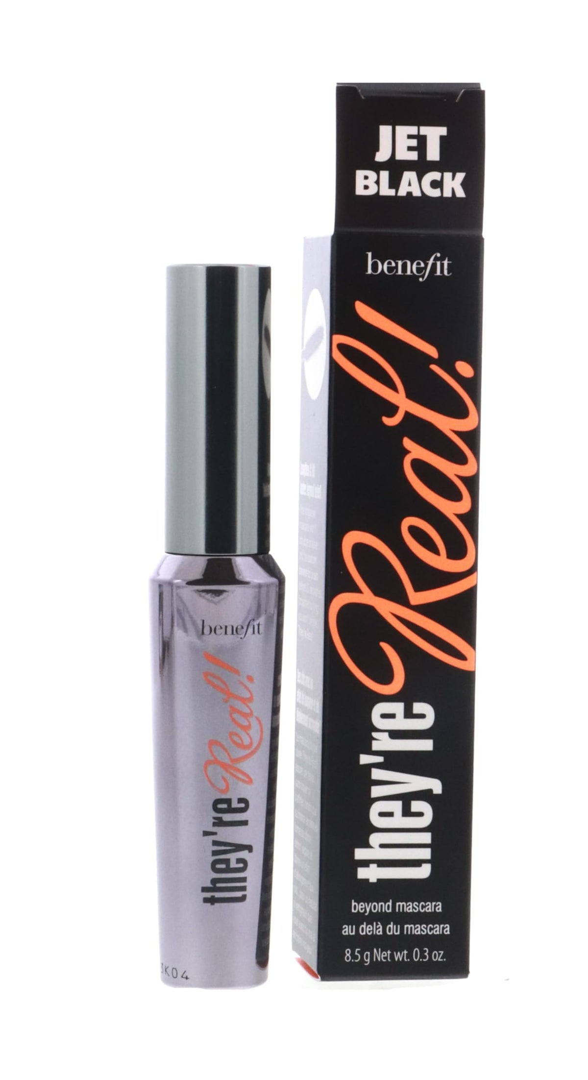Benefit They're Real Mascara brush close-up for precise application and dramatic definition.