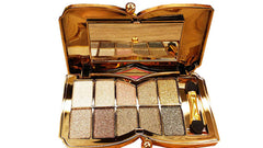 Bernecy, paleta de sombras con brillo diamante para combinaciones nocturnas.