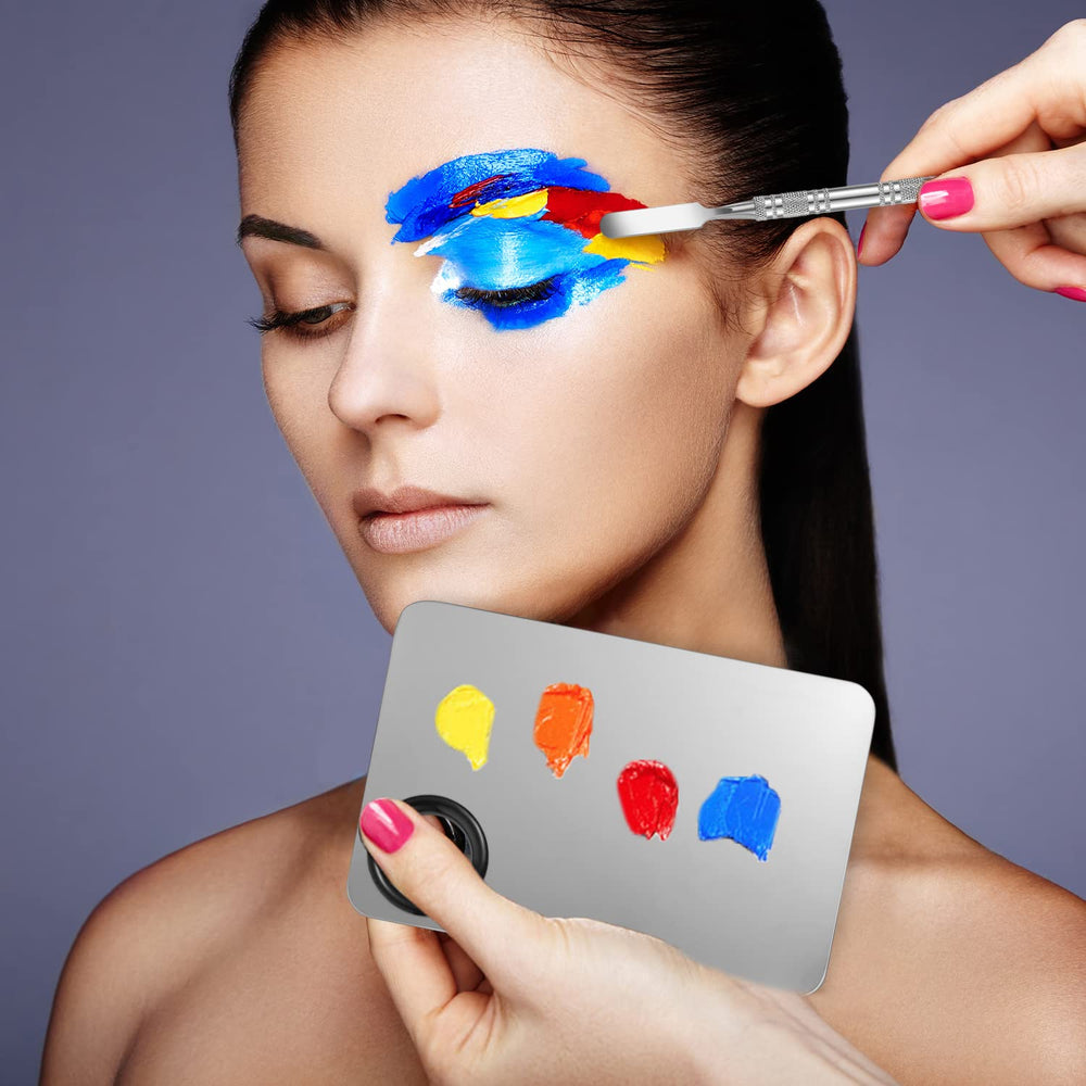 BESARME paleta de uso amplio para fundación, sombras y geles de uñas.
