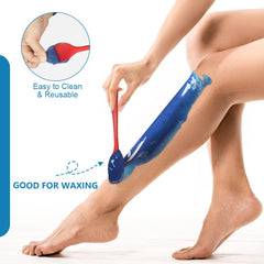 Applying Bestidy wax on skin for hair removal