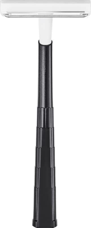 BIC Metal Razor stainless steel blade delivers a clean shave.