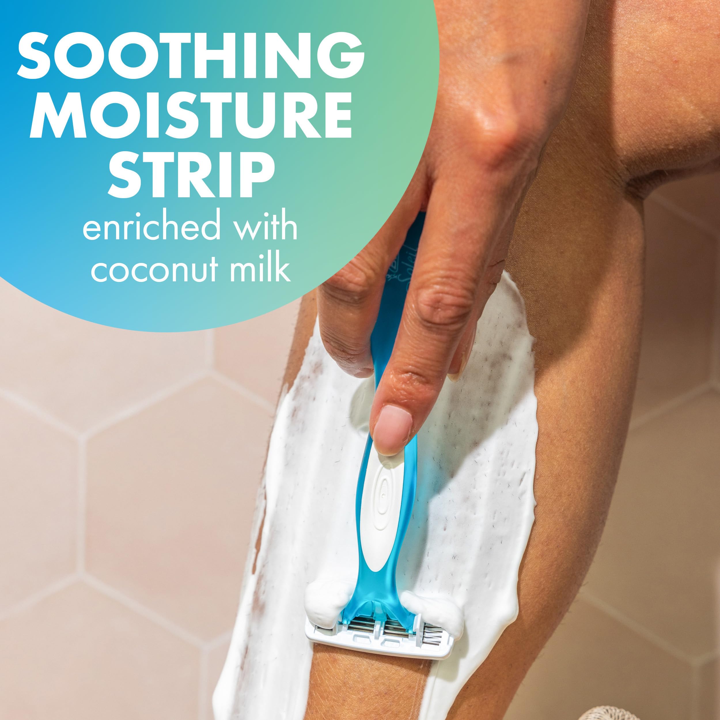 Travel-ready BIC Soleil 4 razor with blade cover for protection on the go.