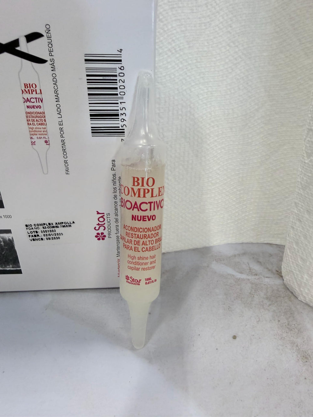 Bio Complex envase compacto 0,61 oz, ideal para viaje.