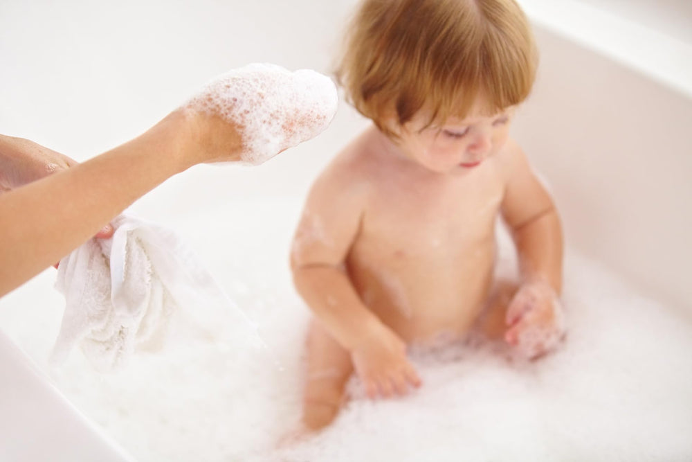 Bioderma ABCDerm Foaming Gel gentle baby hair cleansing
