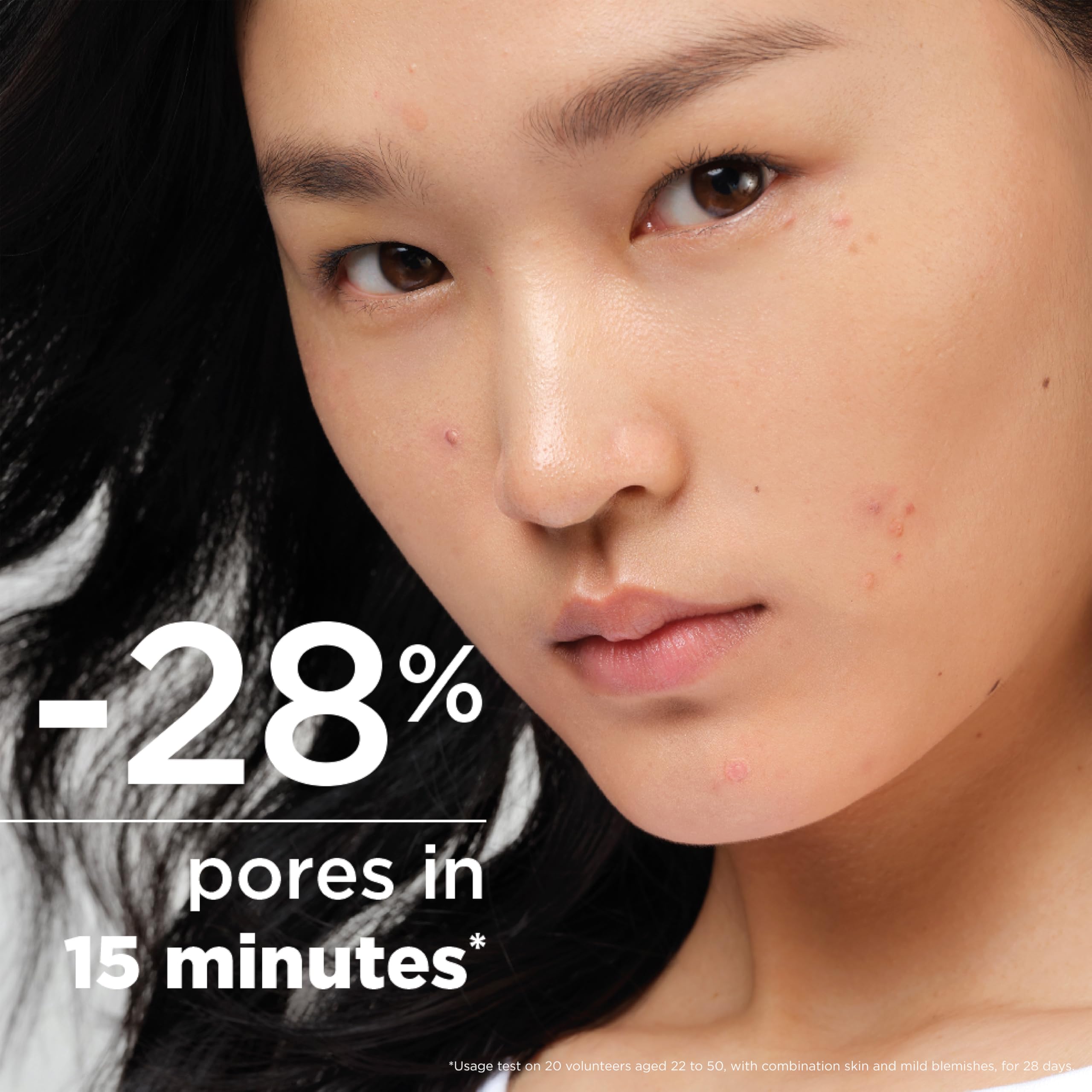 Bioderma Sébium Pore Refiner pump-action for easy application