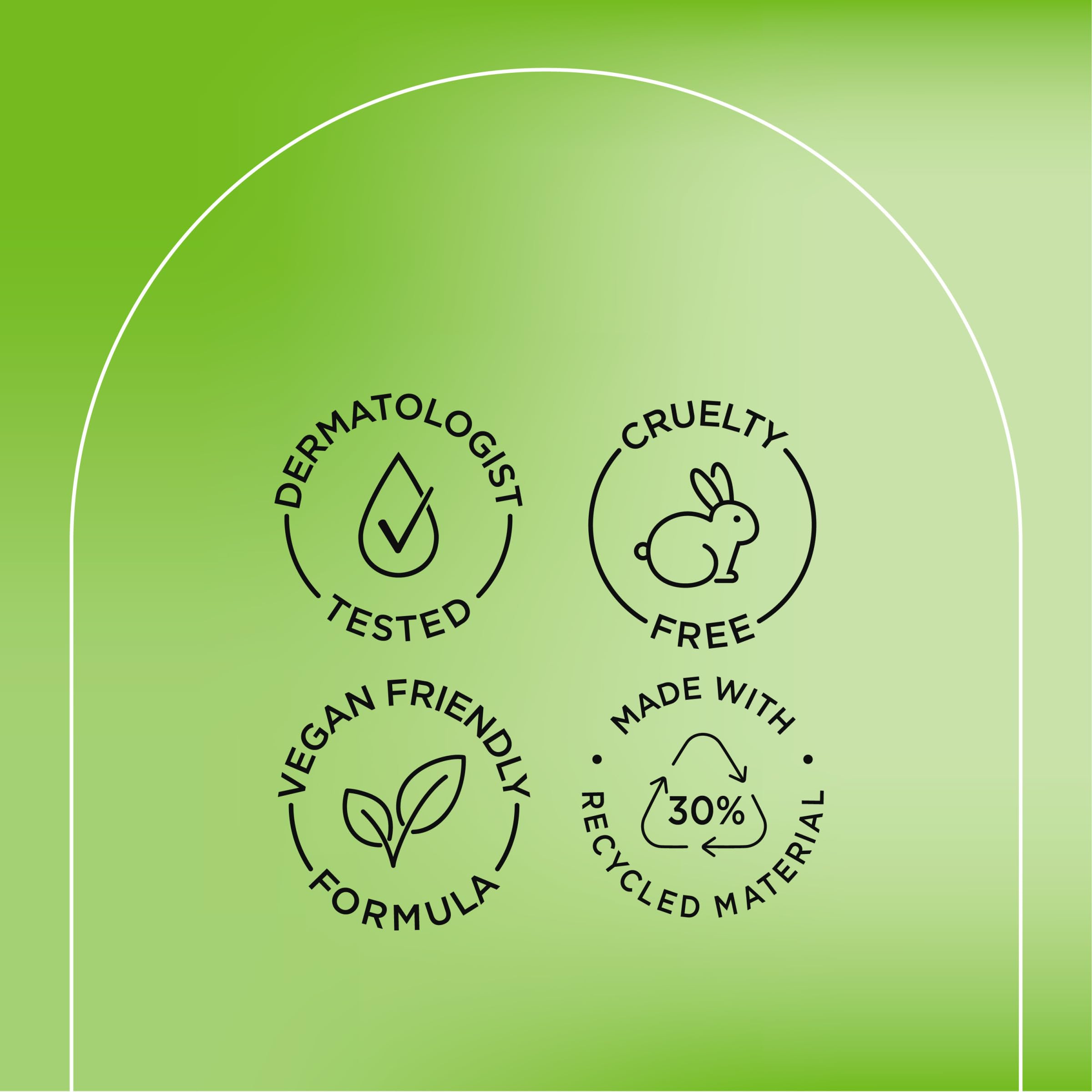 Biore Deep Pore Charcoal ayuda a dejar poros limpios y purificados.