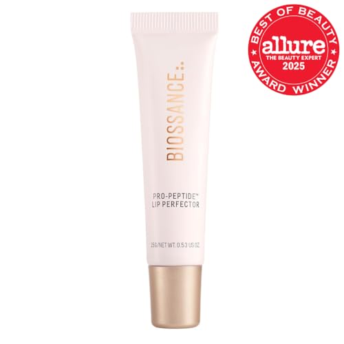 BIOSSANCE Pro-Peptide Lip Perfector aplica suavemente para color natural