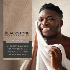 Blackstone Detoxifying Face Wash, etiqueta destaca vitamina E, nutrición suave para la piel.