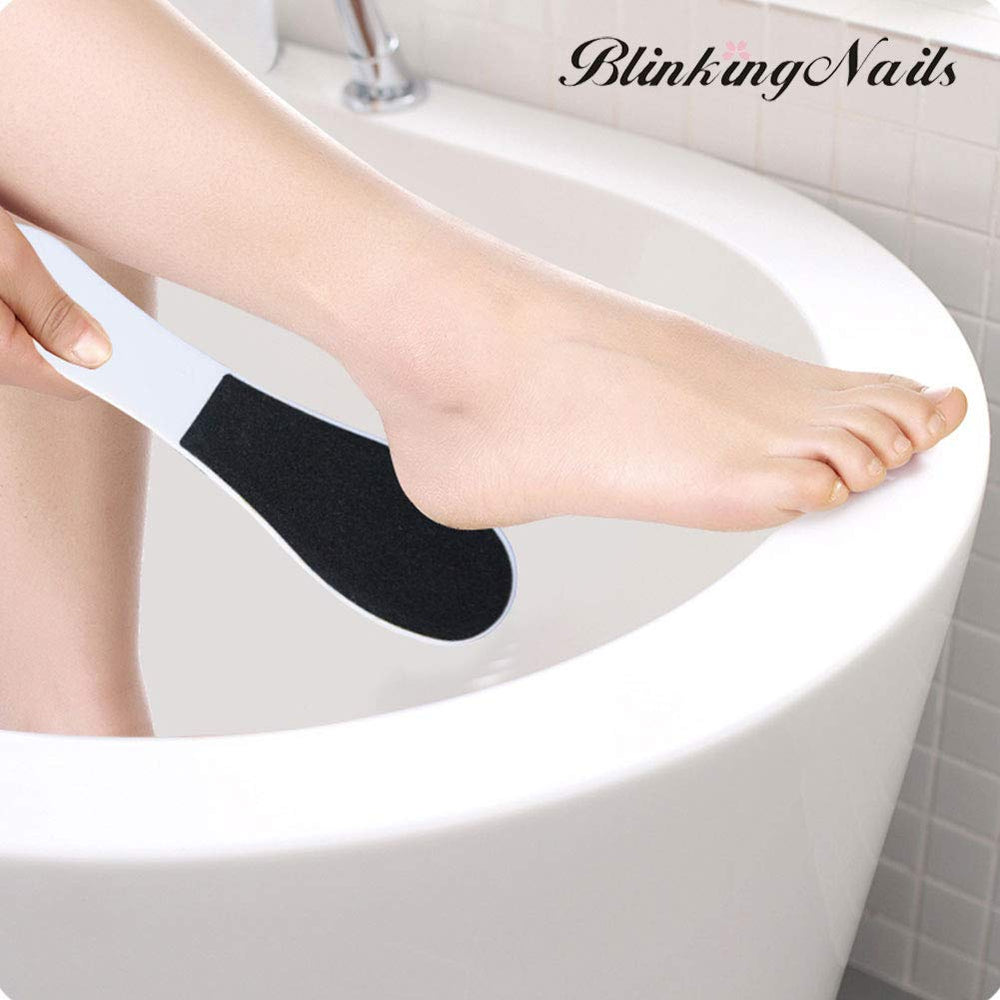 BlinkingNails Foot File removes dead skin with a sturdy rasp