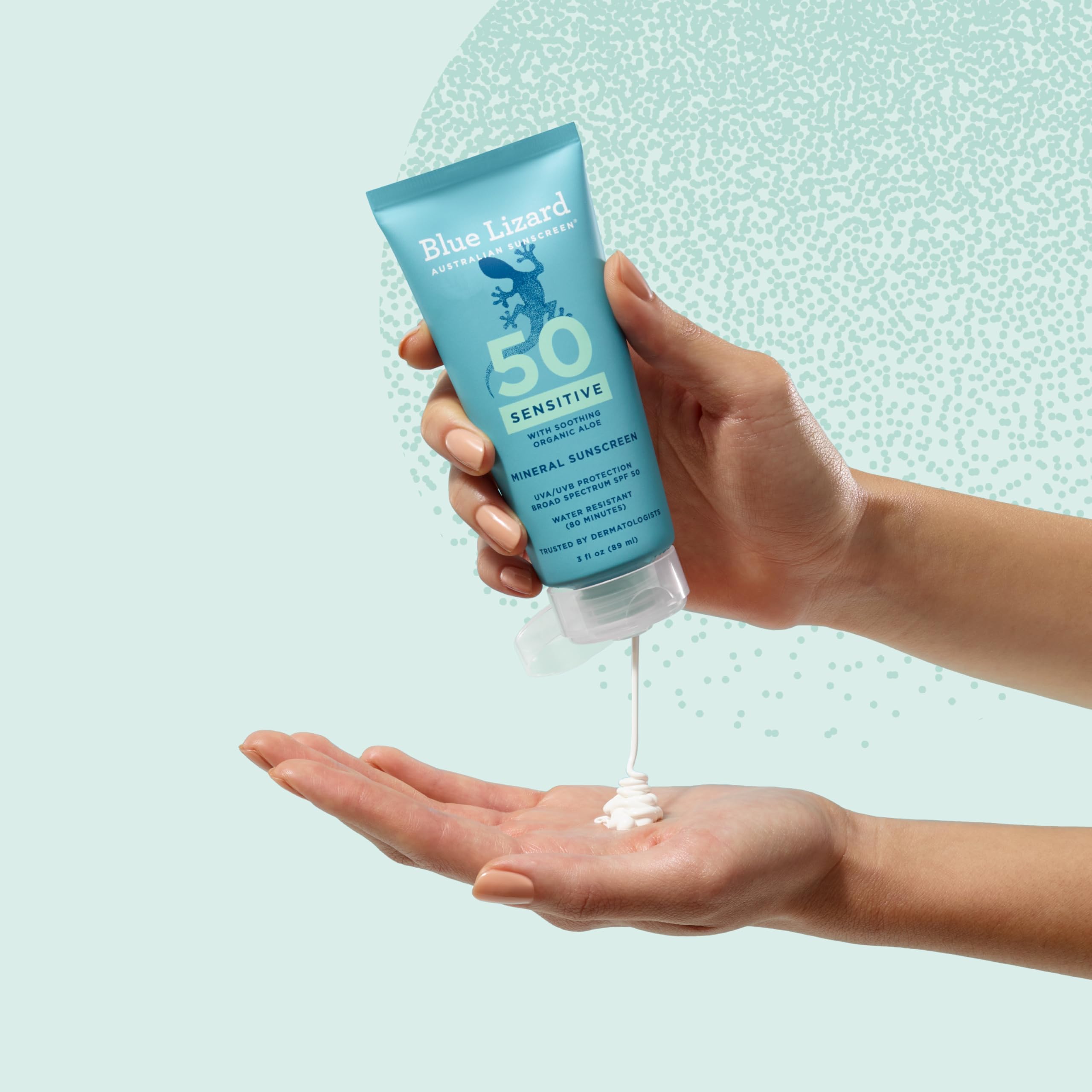 Aloe vera orgánico de Blue Lizard suaviza e hidrata la piel.