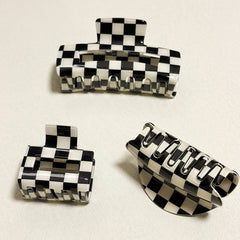 Bmobuo vintage checkered clip semicircle adds trendy flair while staying in place.