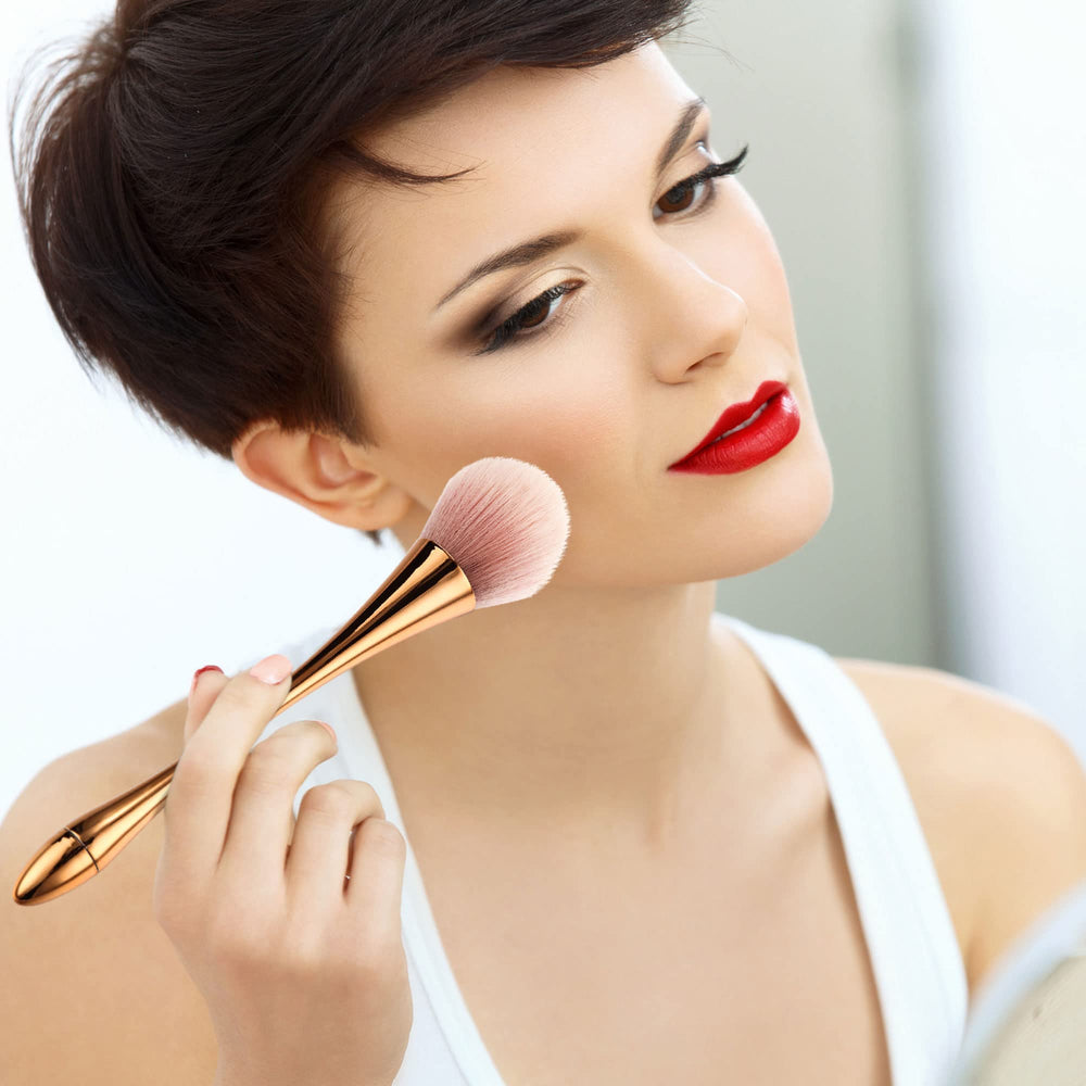 Boao kabuki brush ideal for powders, creams, and liquids for versatile use.
