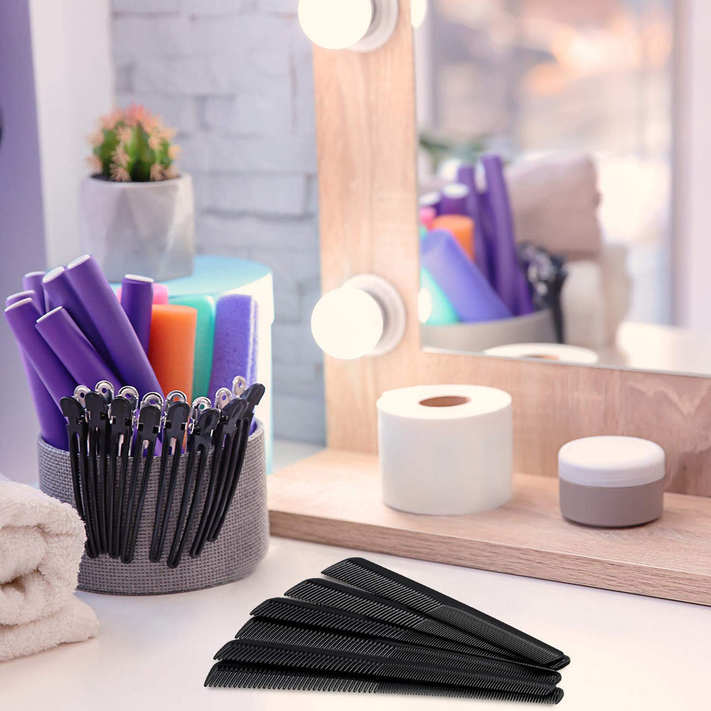 Boao tapered barber comb close-up highlights heat-resistant, smooth-sliding teeth