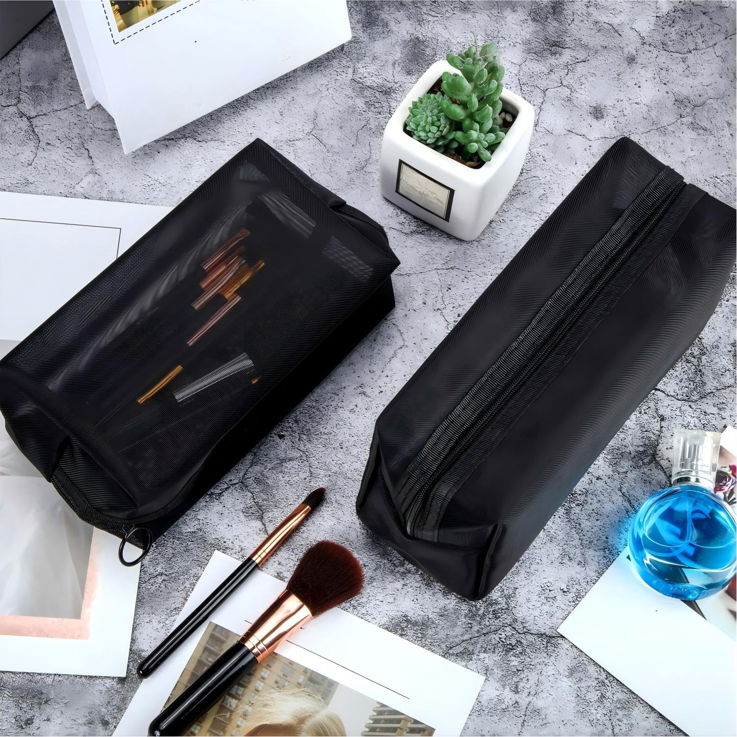 Boao travel organizer pouch for cosmetics and brushes in use.