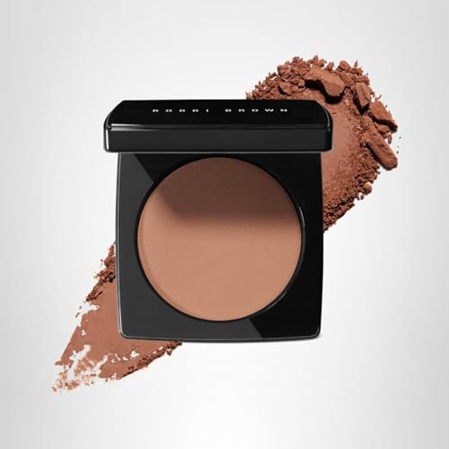 Bobbi Brown Bronzing Powder shade range supports diverse skin tones.