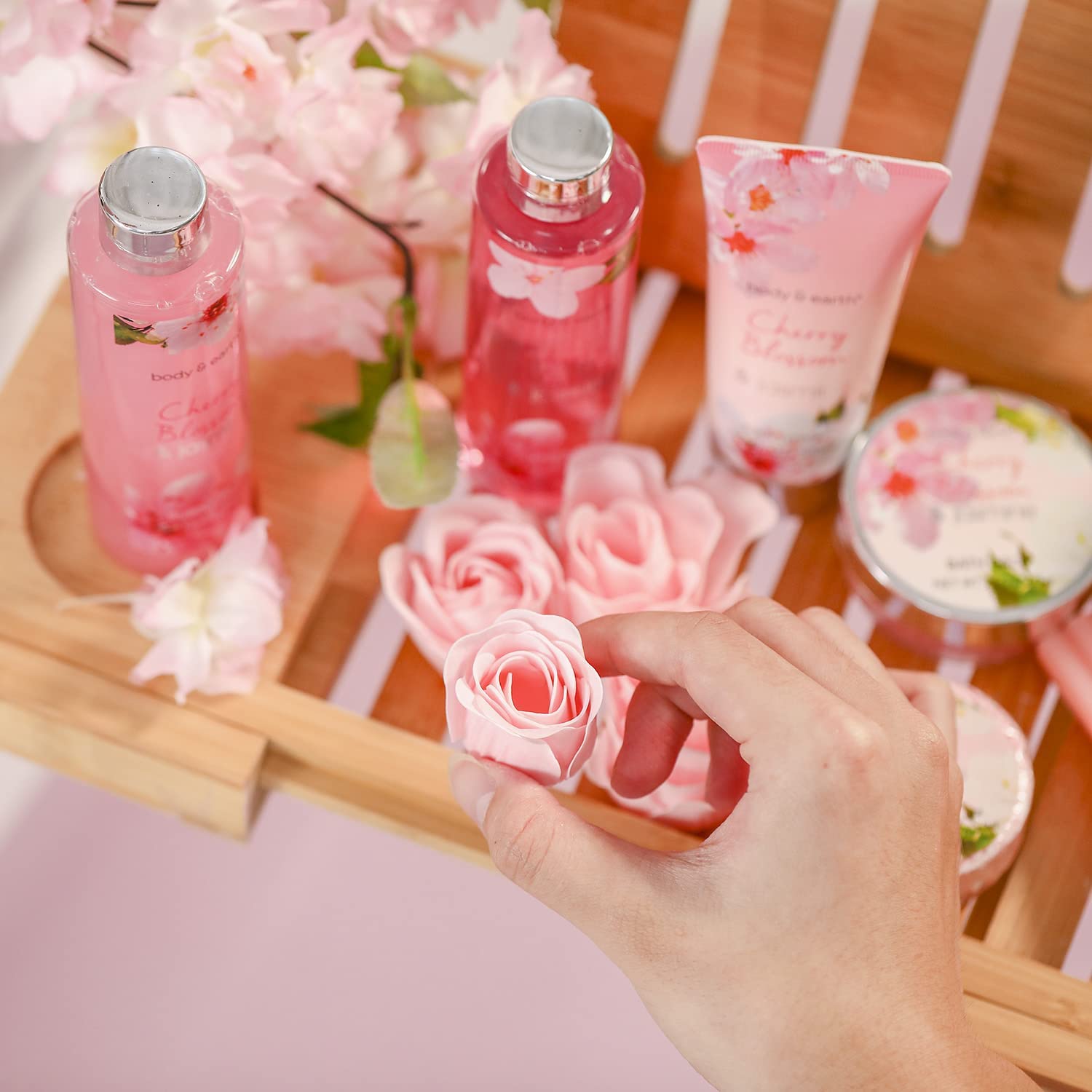 BODY & EARTH: sales de baño que invitan a un momento de descanso