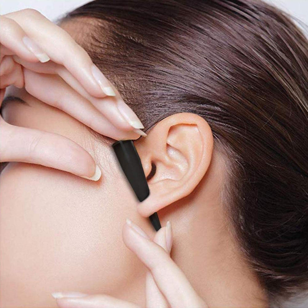 BodyJ4You jojoba oil on nose piercing supports calm recovery