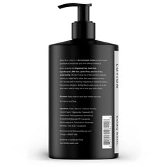 Boldly Basic loción textura cremosa primer plano, hidratación suave.