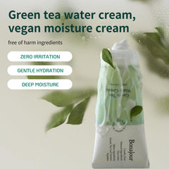 Hojas de té verde y nutrientes naturales en BONAJOUR para piel sensible.