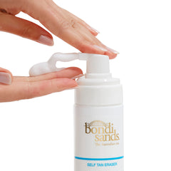 Bondi Sands Aplicación Suave Sin Fricción: limpia sin irritación para retoques rápidos