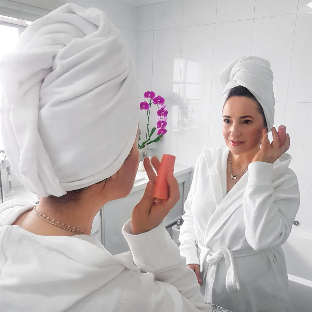 Bondi Spa frizz-control towel delivers smoother, tangle-free hair.