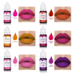 Bonnie Choice mezclar tonos labiales para obtener colores únicos.