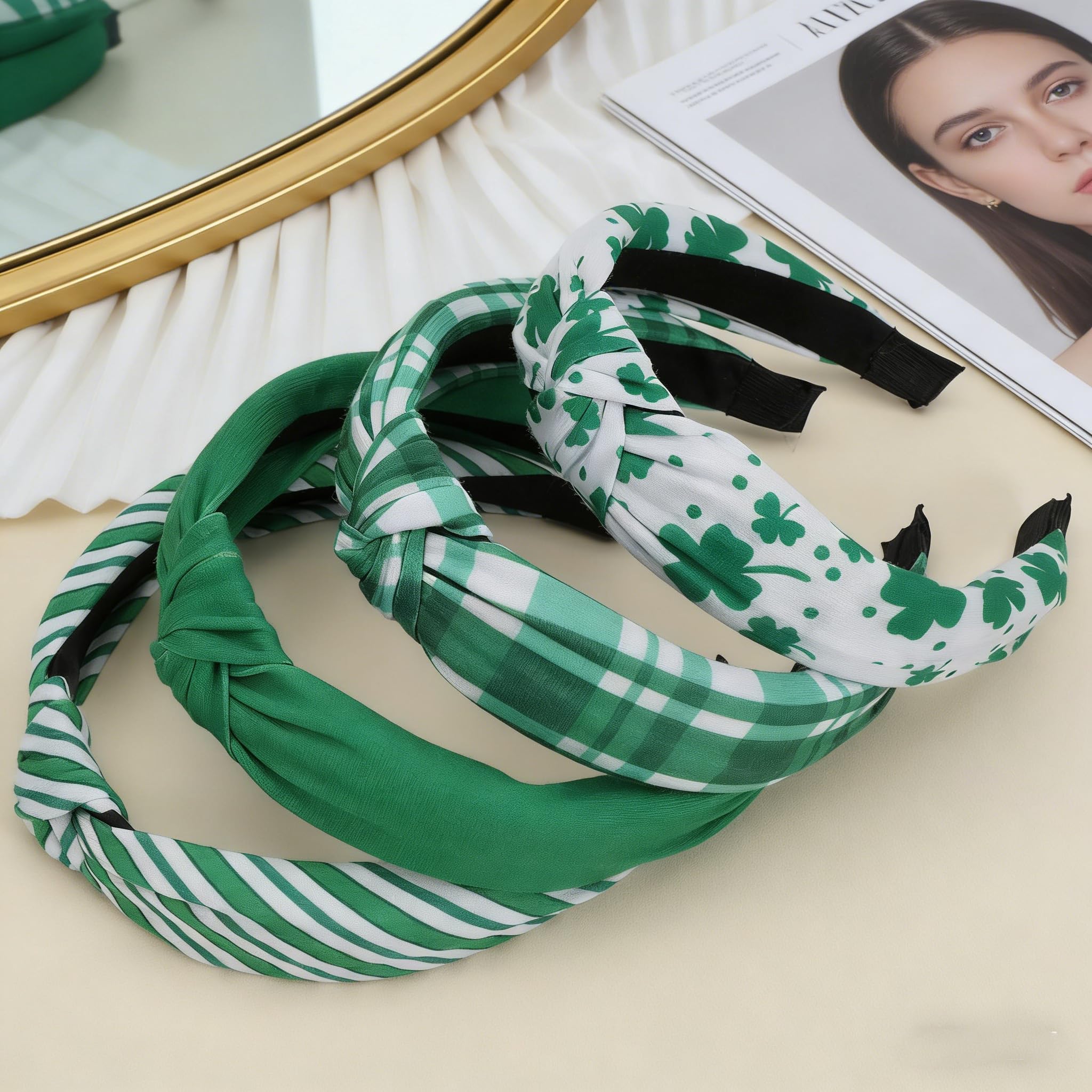 Bookay diadema verde para niñas, estilo festivo y ajuste suave.