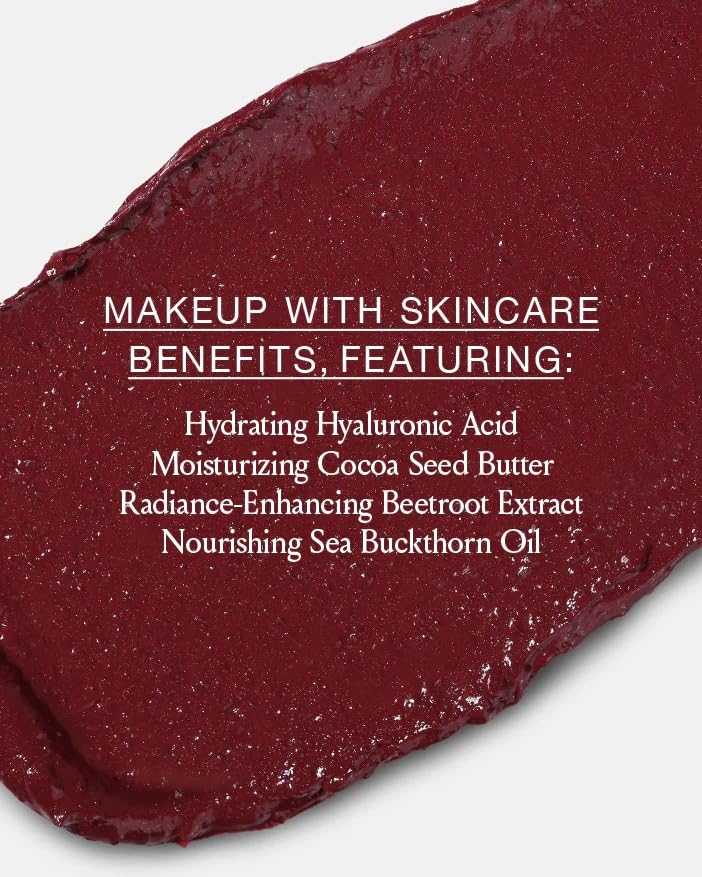 Boomstick Color nourishes lips and cheeks with plant oils.