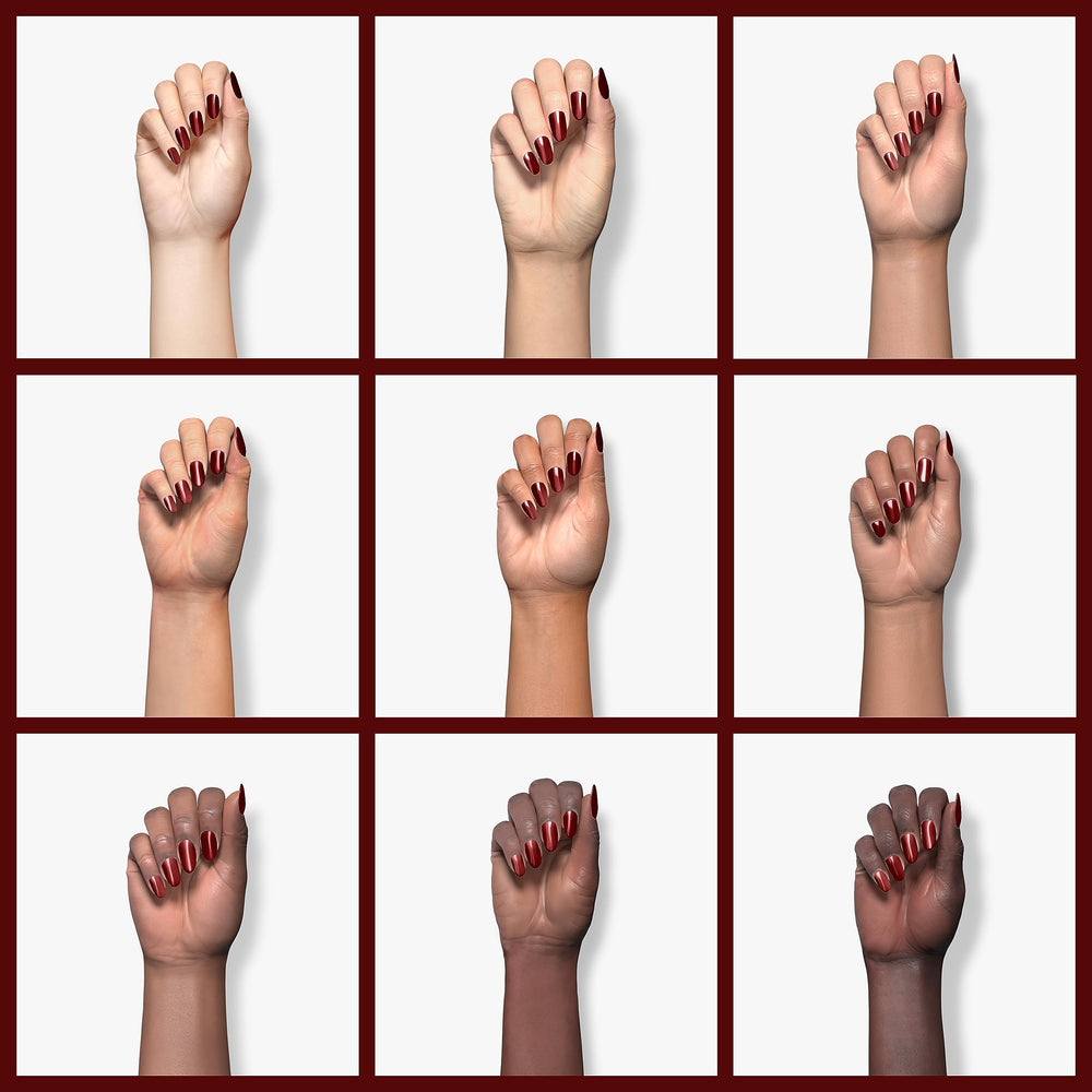 Aplicación fácil para un diseño de uñas pulido.