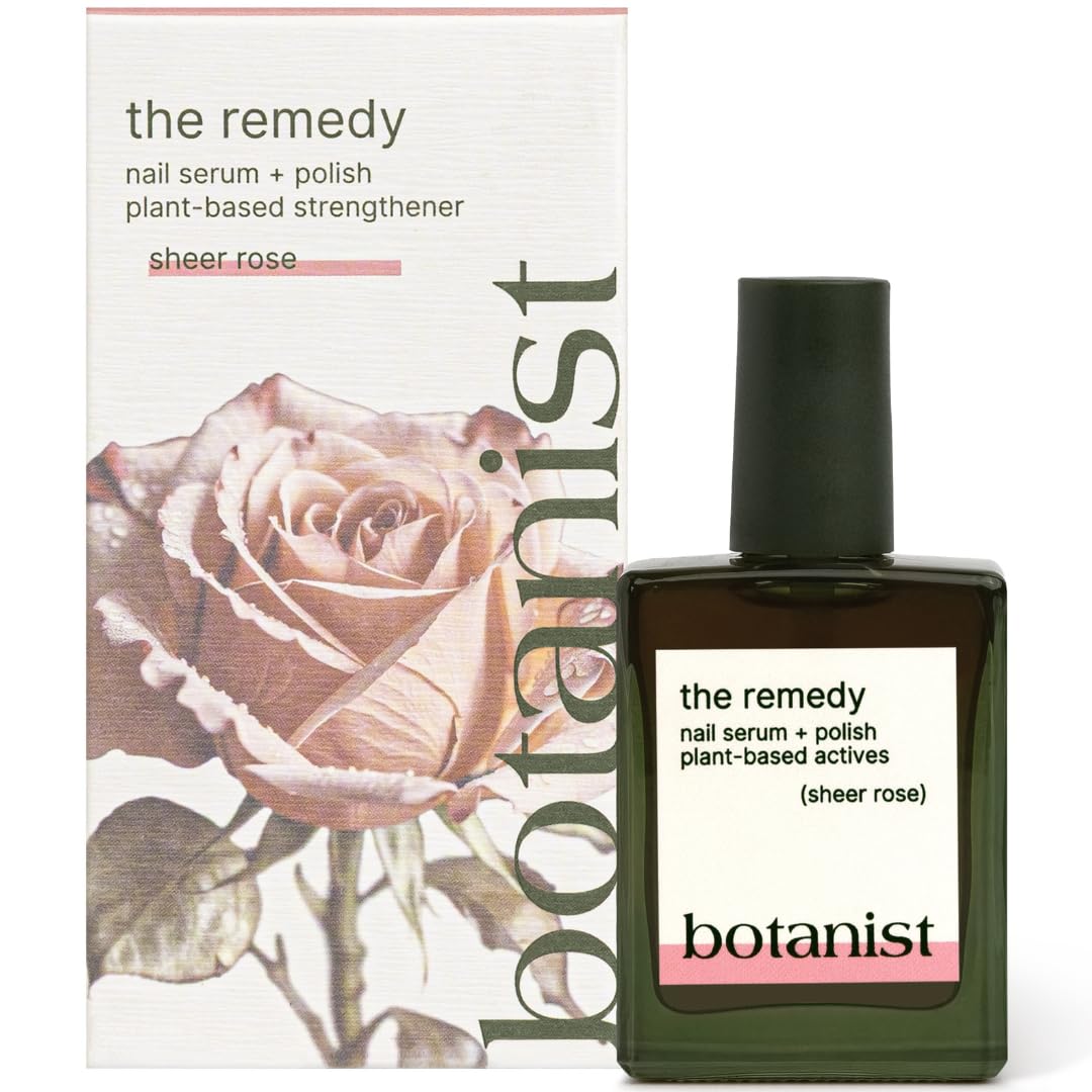 Botanist Nails El Remedio, botella rosada para uñas debilitadas.